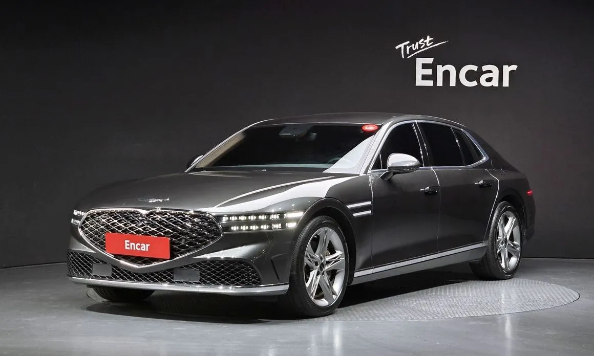 Genesis G90 — фото 1