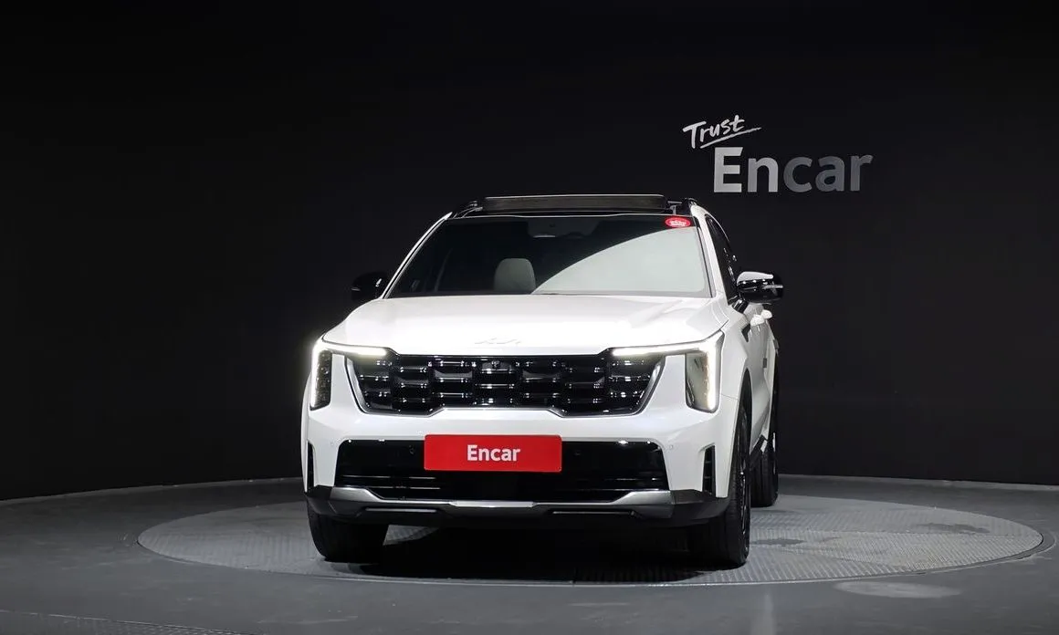 Kia Sorento — фото 5