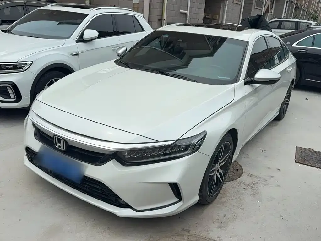 Honda Inspire — фото 1
