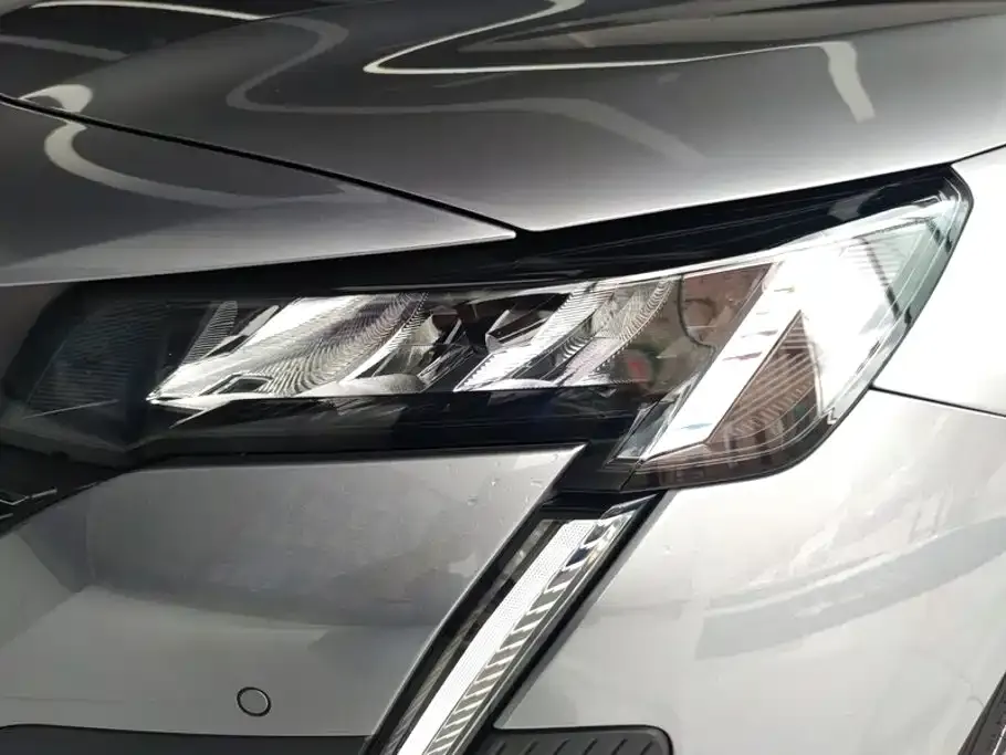 Peugeot 408 — фото 6
