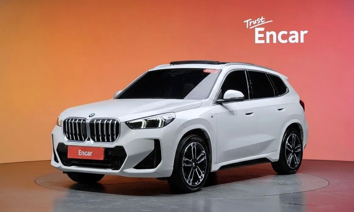 BMW X1 — фото 1