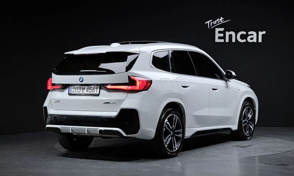BMW X1 — фото 2