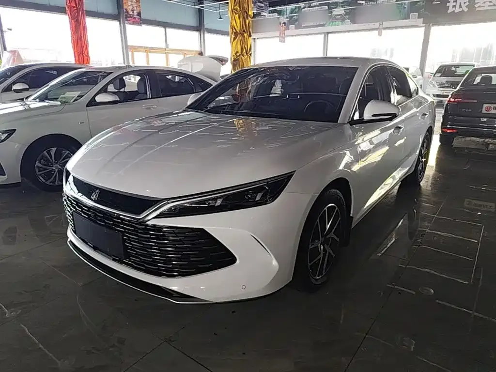 BYD Qin L — фото 1
