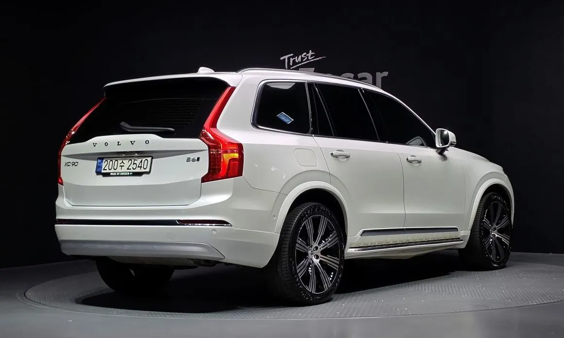 Volvo XC90 — фото 3