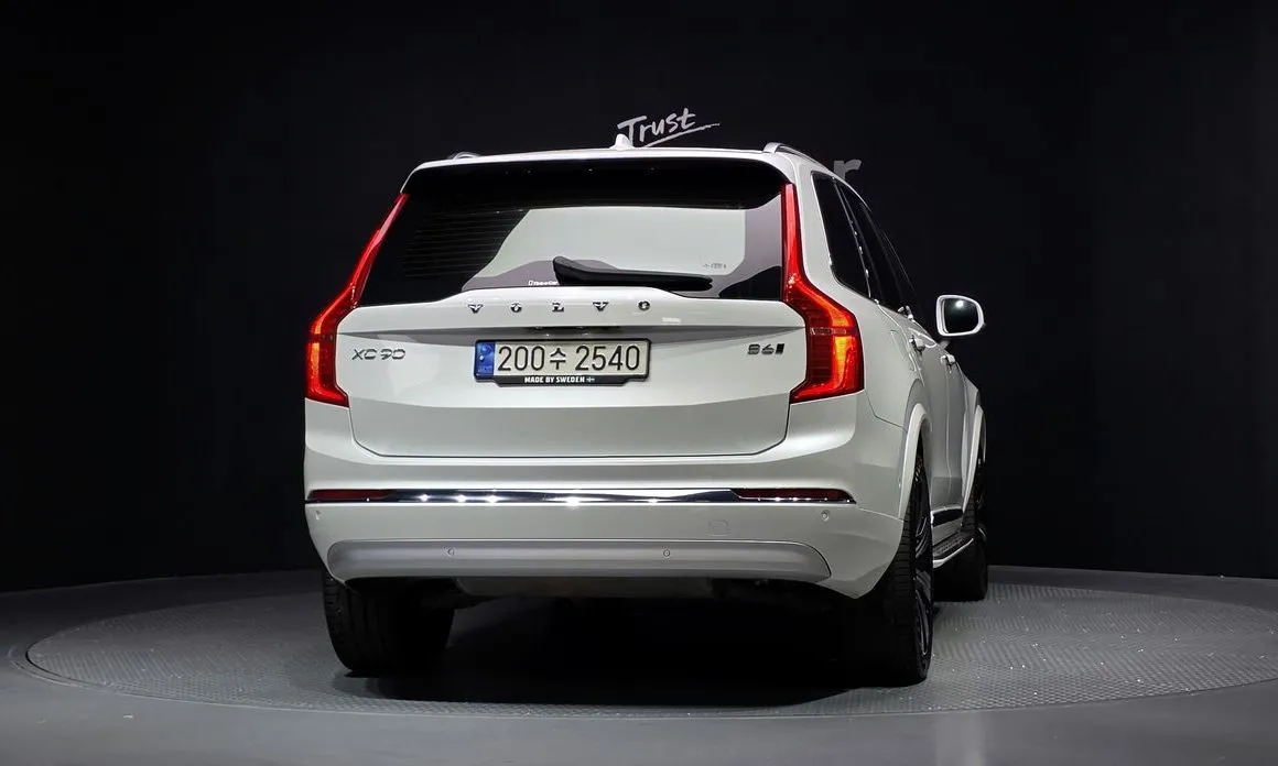Volvo XC90 — фото 2
