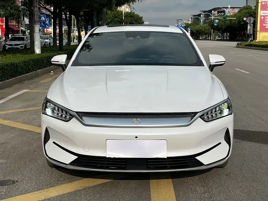 BYD Qin PLUS — фото 9