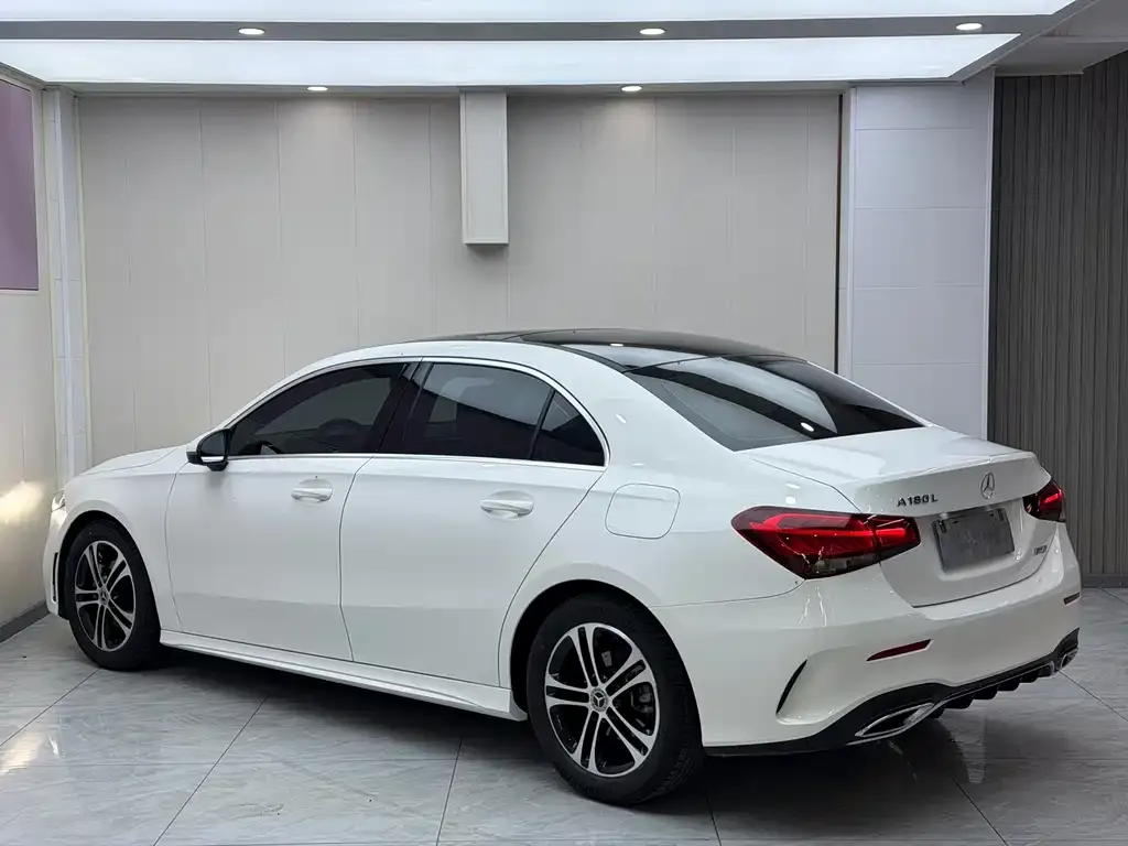 Mercedes-Benz A-Class — фото 2