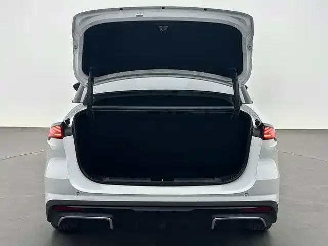 Geely Galaxy L6 — фото 6