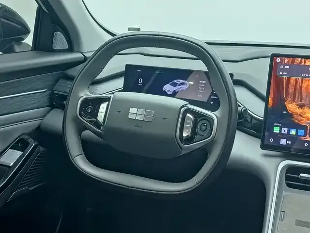 Geely Galaxy L6 — фото 4