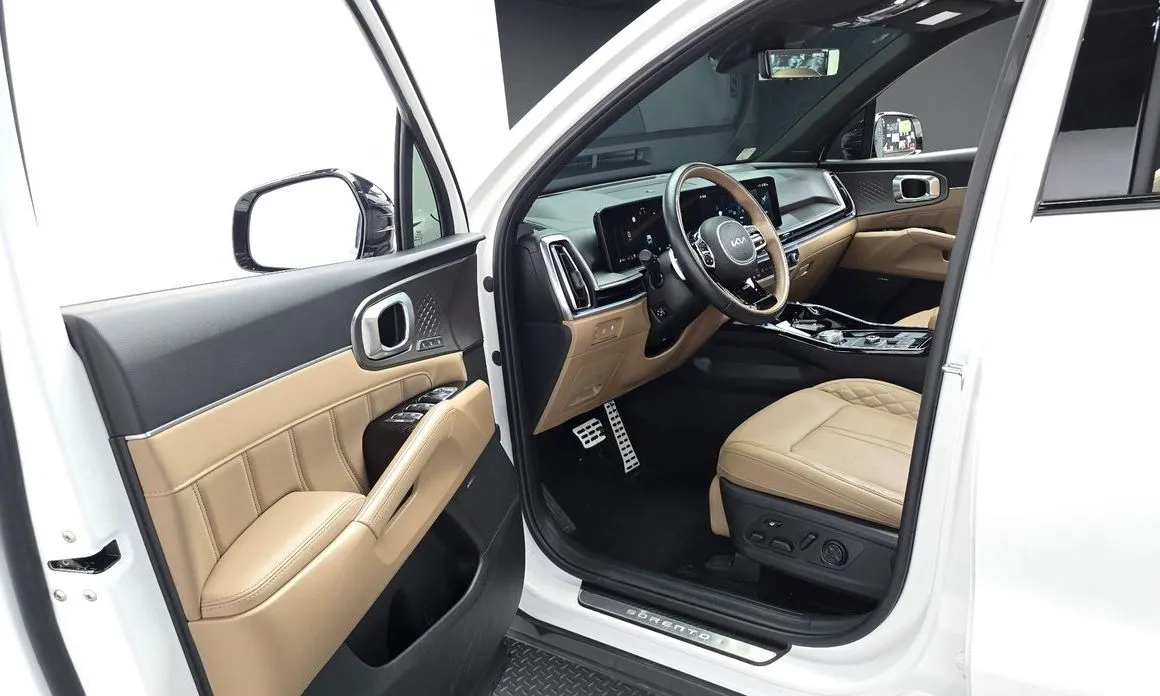 Kia Sorento — фото 8