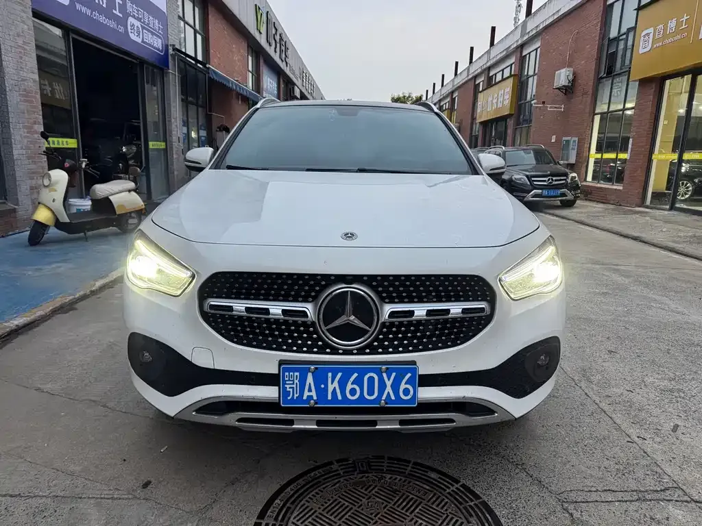 Mercedes-Benz GLA — фото 7