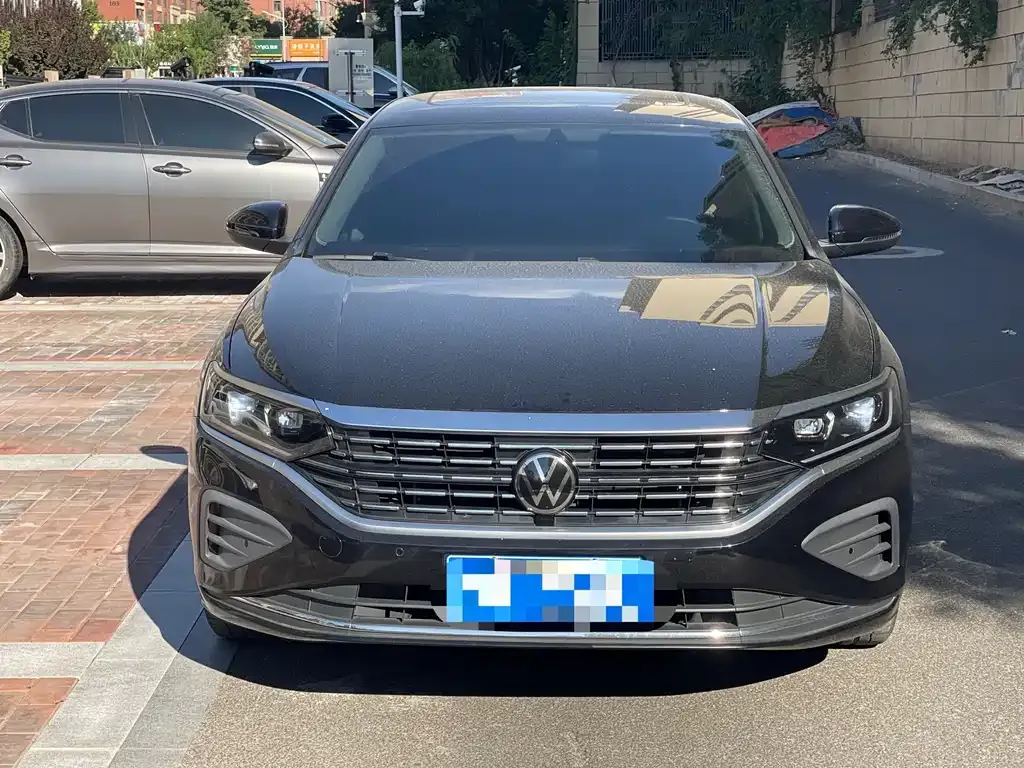Volkswagen Passat — фото 5