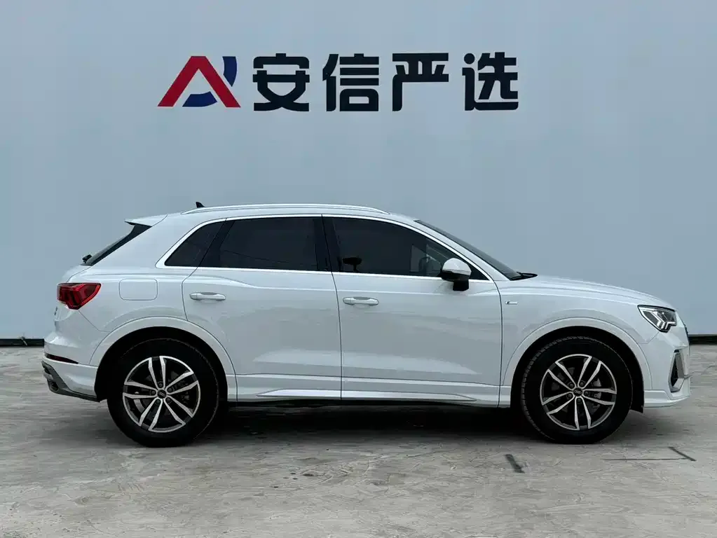 Audi Q3 — фото 4