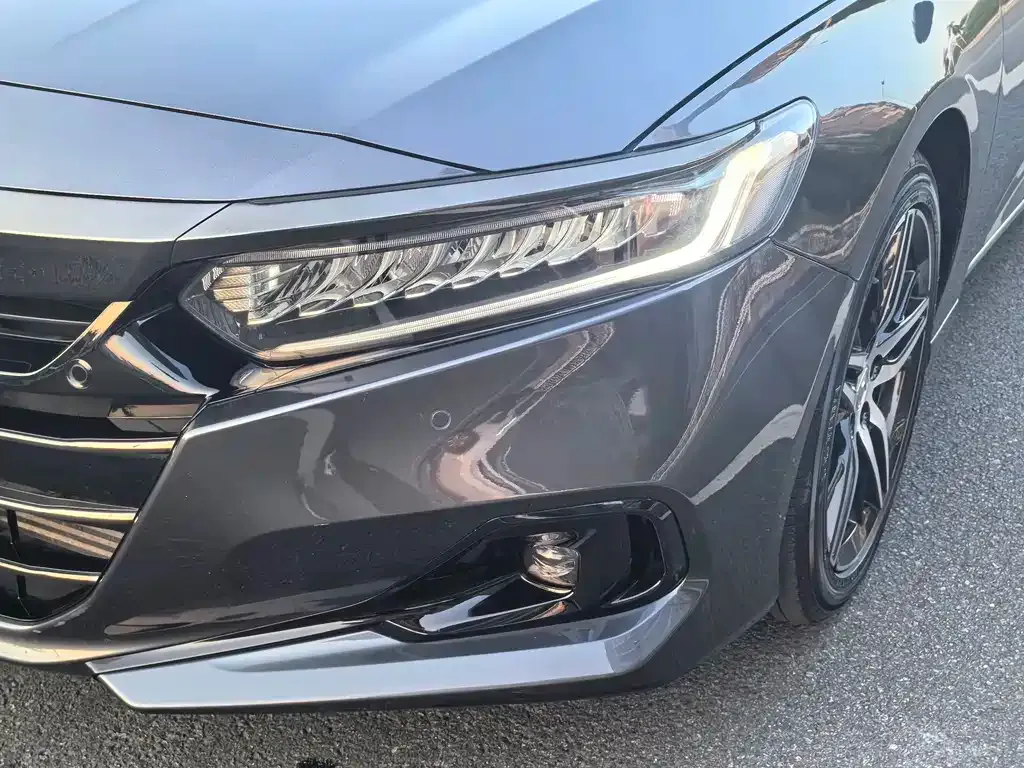 Honda Accord — фото 3