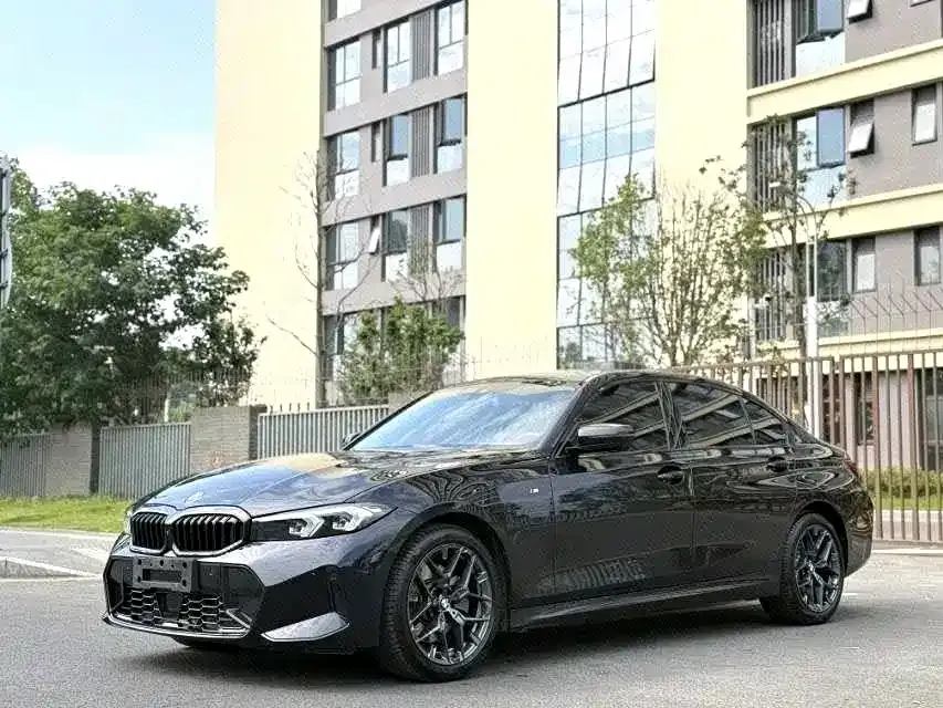 BMW 3 Series — фото 1