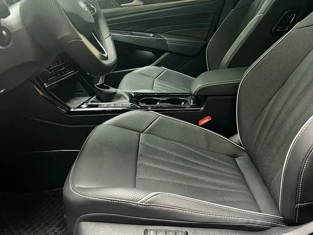 Volkswagen Passat — фото 2