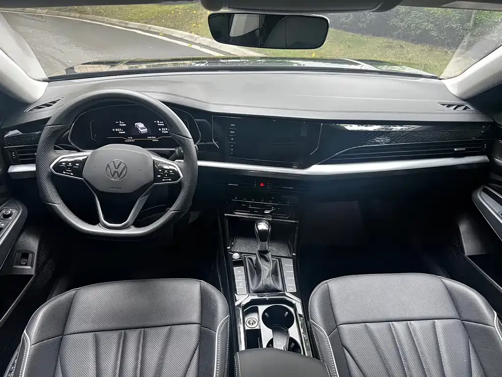 Volkswagen Passat — фото 7