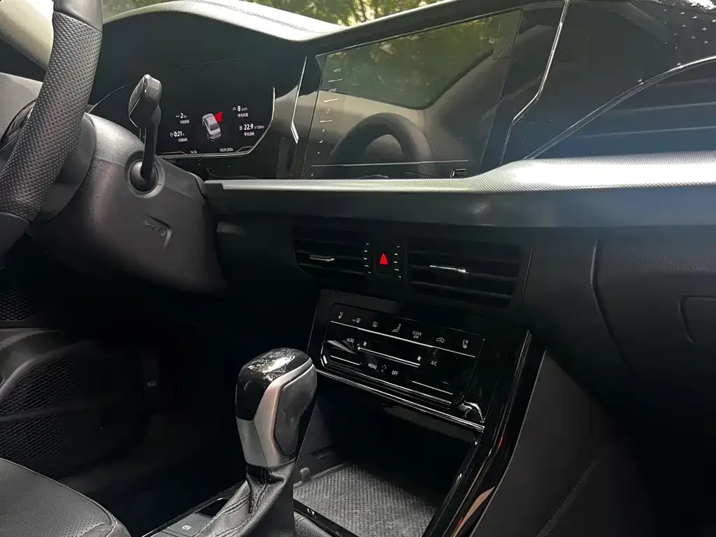 Volkswagen Passat — фото 6
