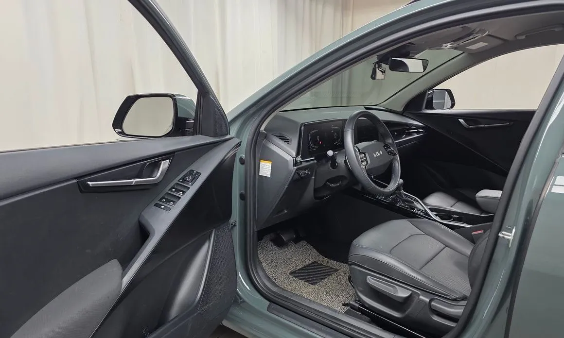 Kia Niro — фото 10