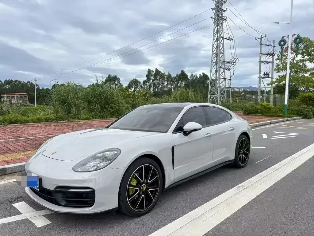 Porsche Panamera — фото 4