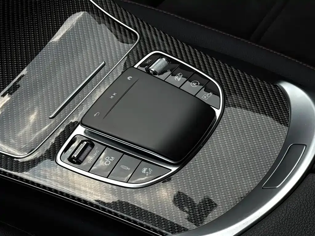 Mercedes-Benz GLC AMG — фото 8