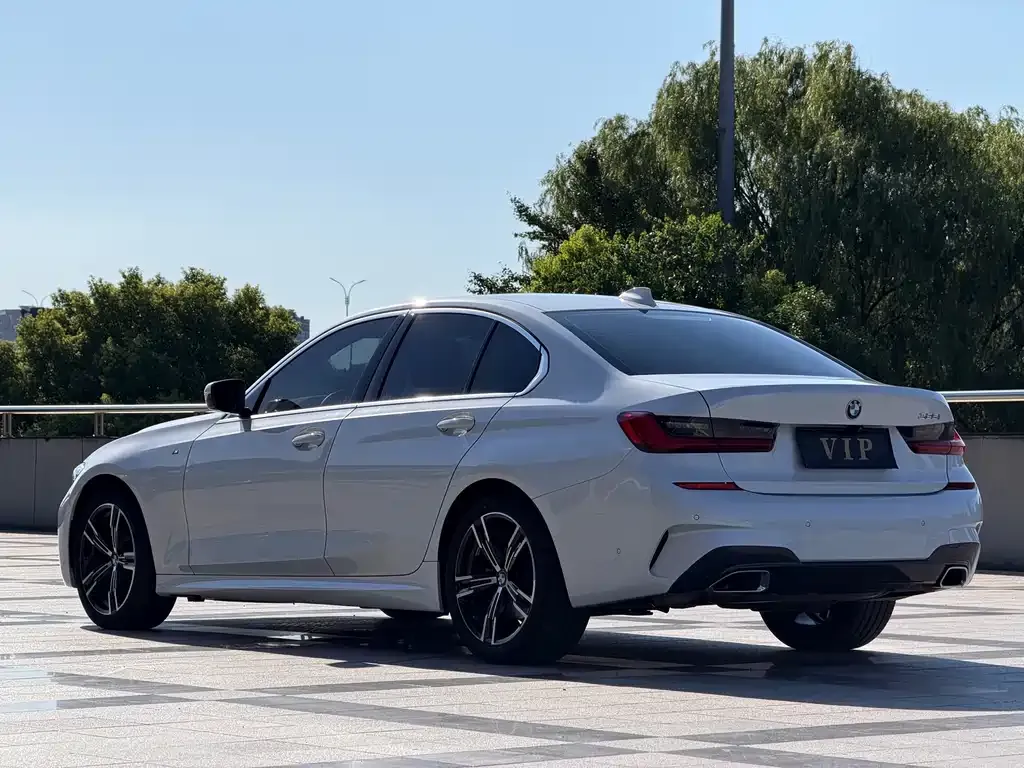 BMW 3 Series — фото 10