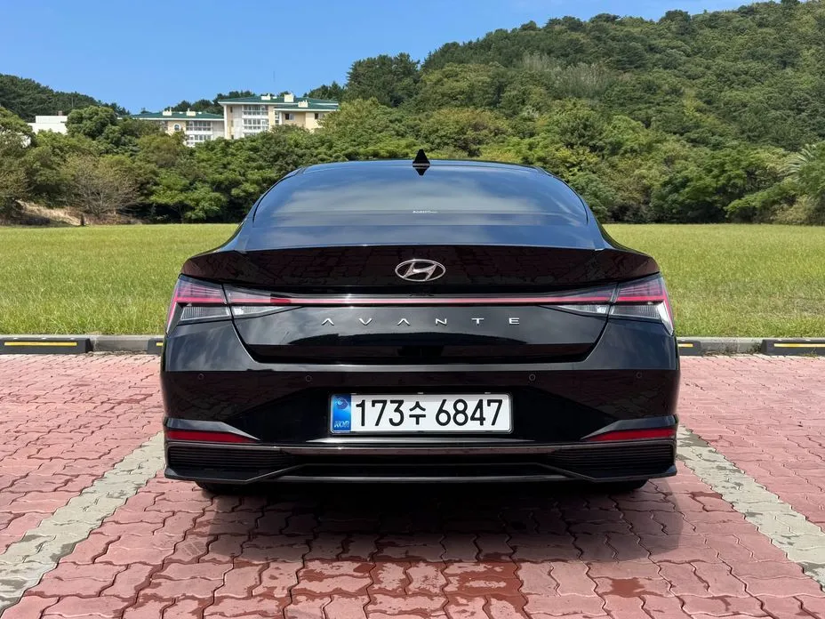 Hyundai AVANTE — фото 8