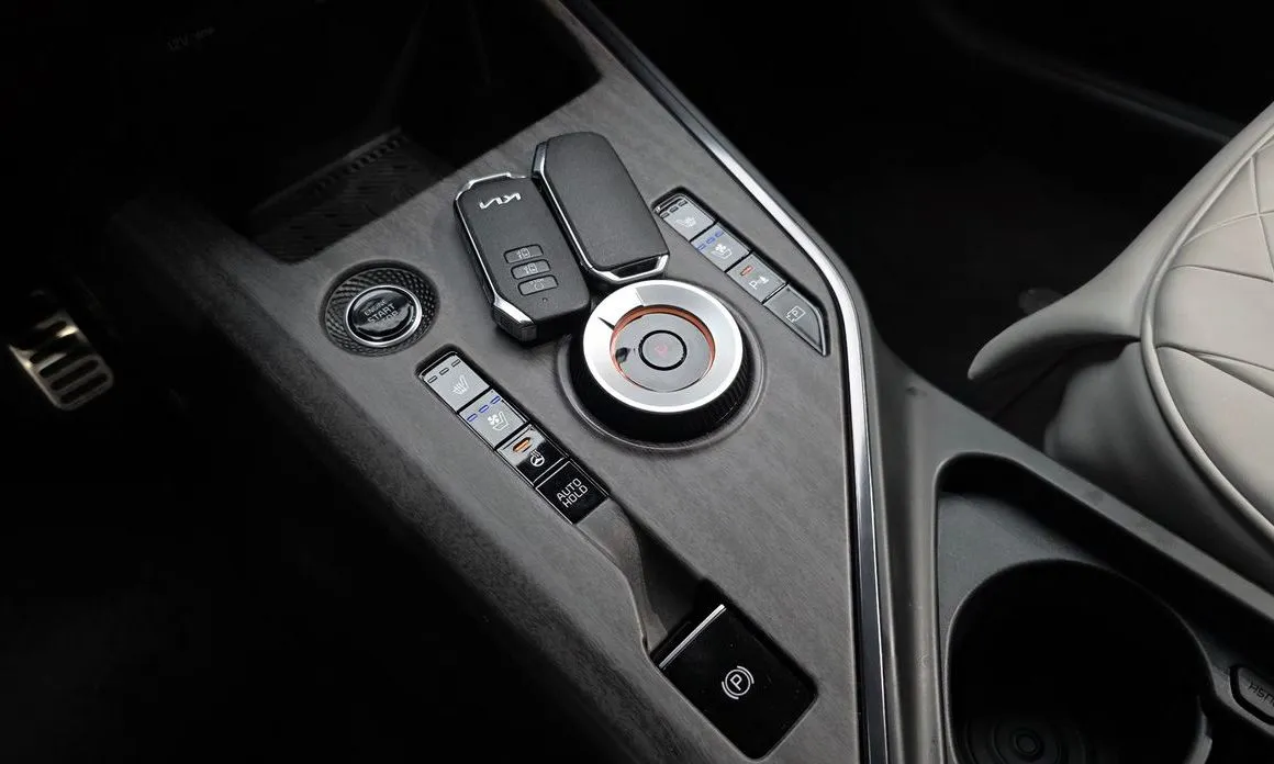 Kia Niro — фото 4