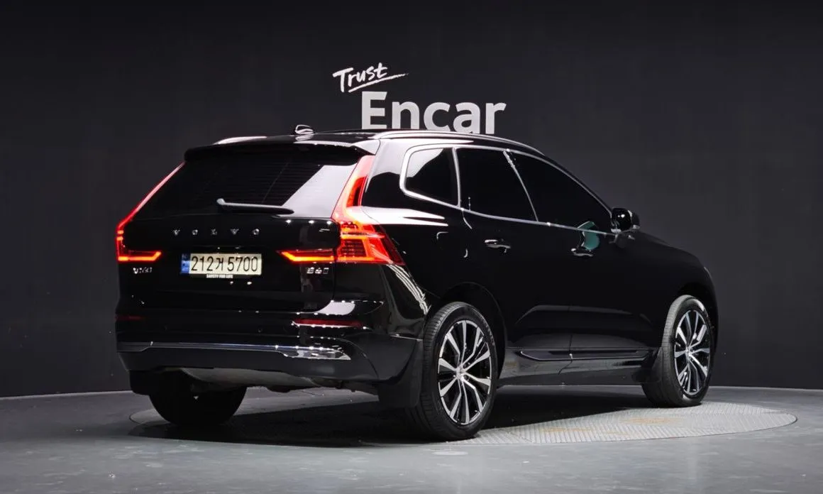 Volvo XC60 — фото 3
