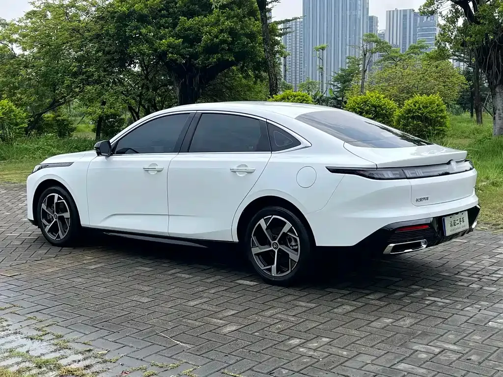 Changan Eado — фото 5