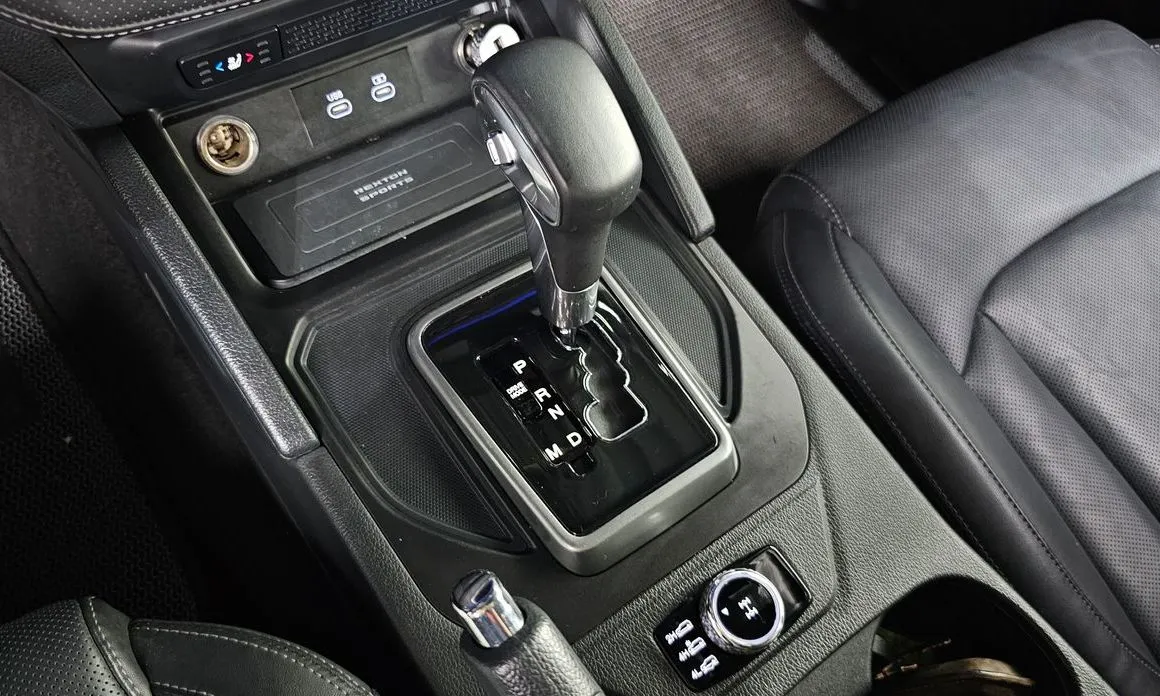 KG Mobility (Ssangyong) Rexton — фото 9