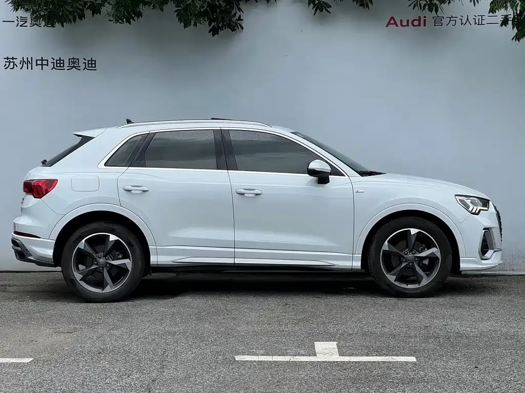 Audi Q3 — фото 3