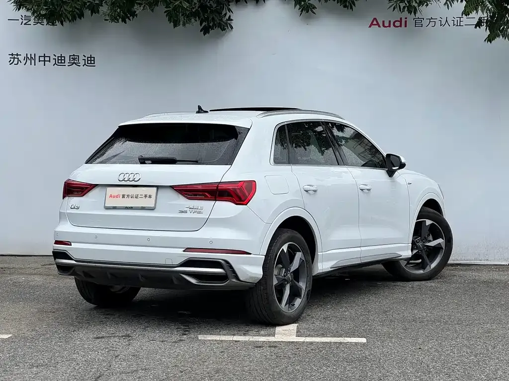 Audi Q3 — фото 8