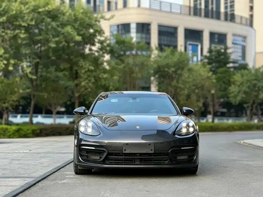 Porsche Panamera — фото 2