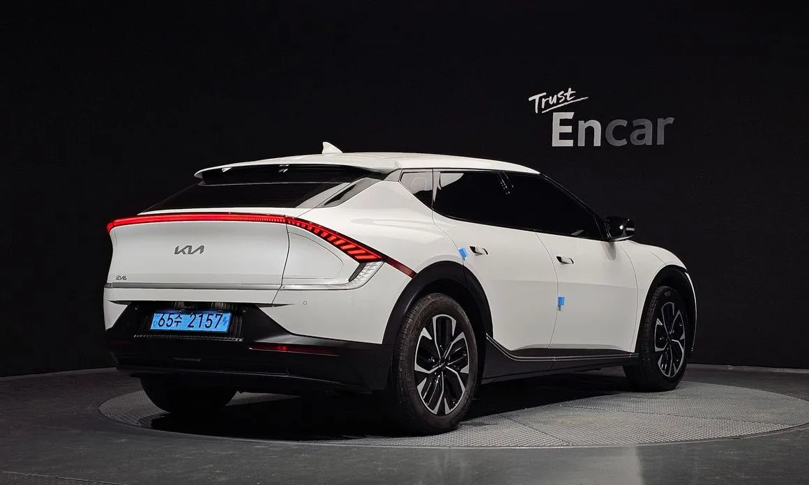 Kia EV6 — фото 4