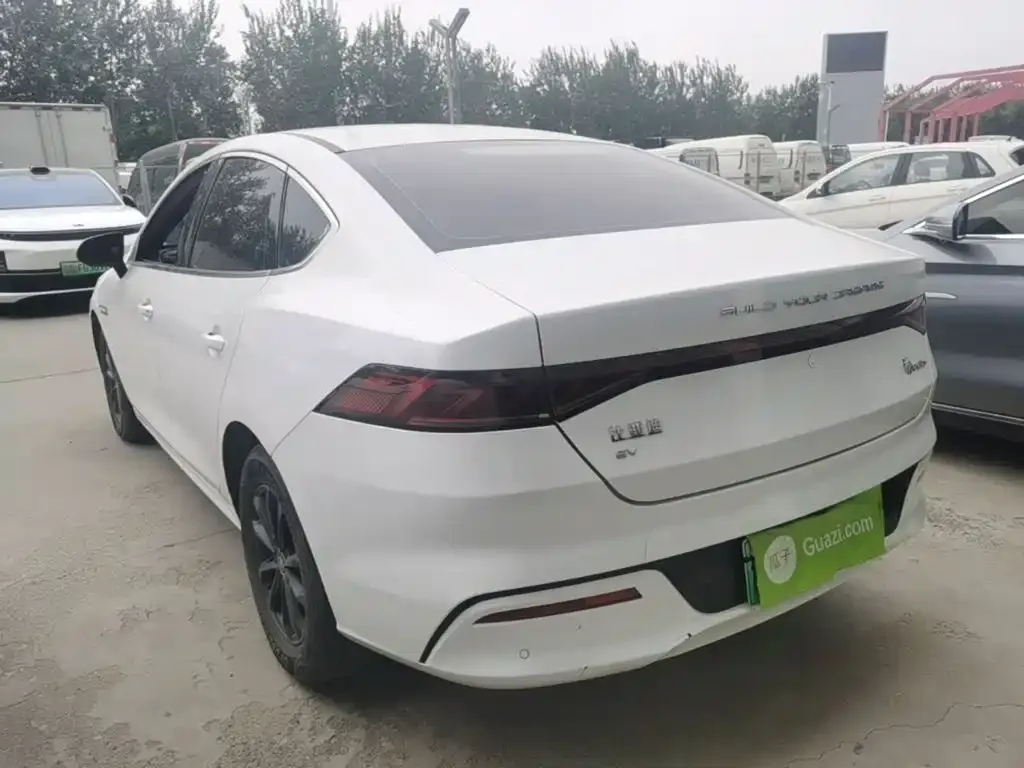BYD Qin PLUS — фото 9