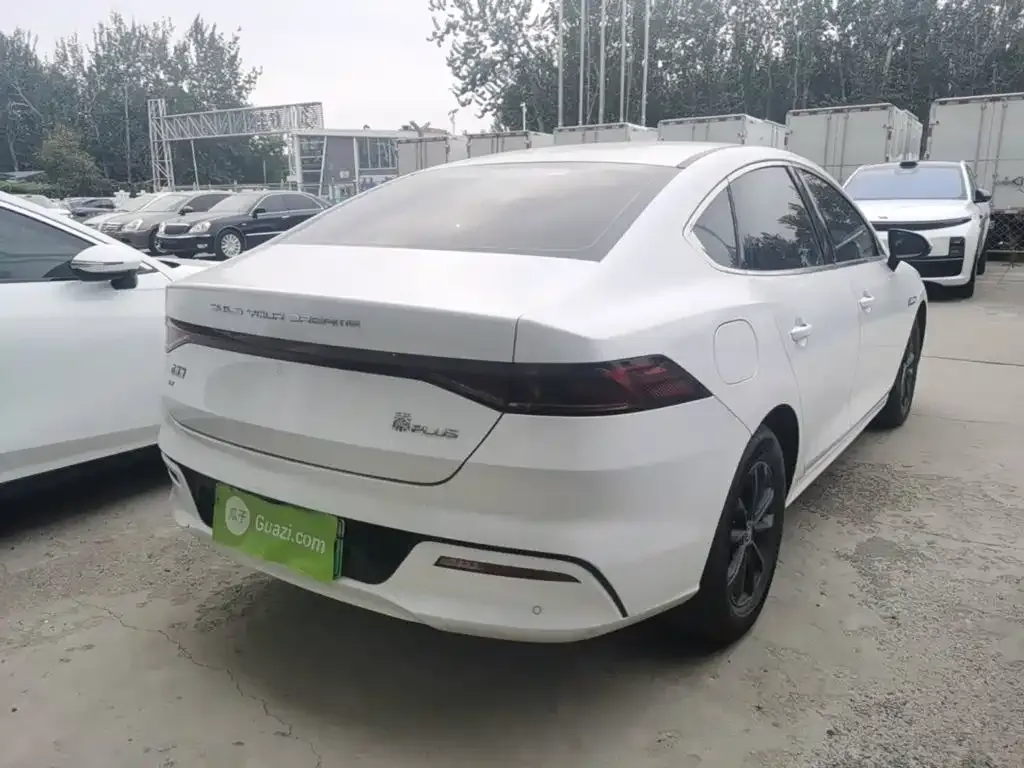 BYD Qin PLUS — фото 8