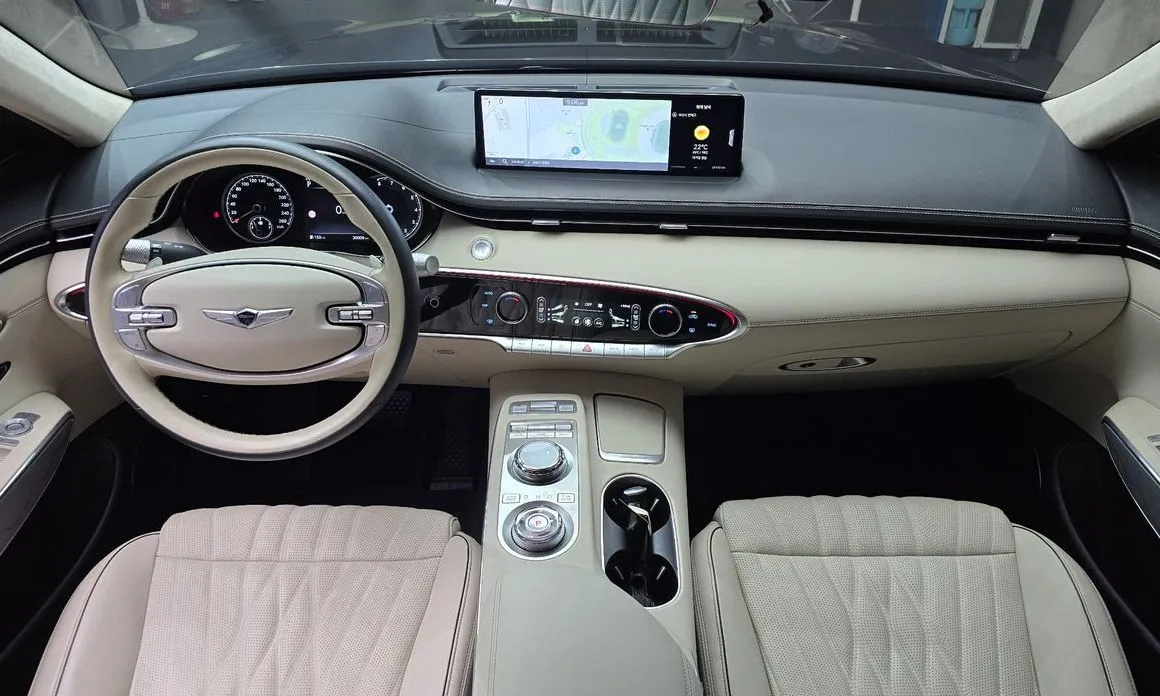 Genesis GV70 — фото 10