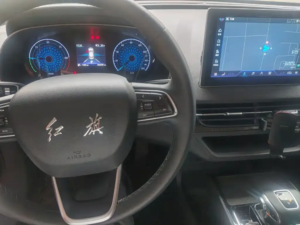 Hongqi E-QM5 — фото 3