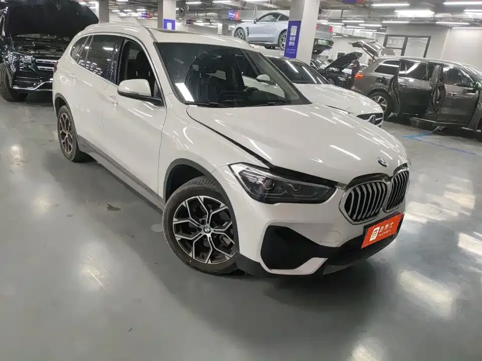 BMW X1 — фото 3
