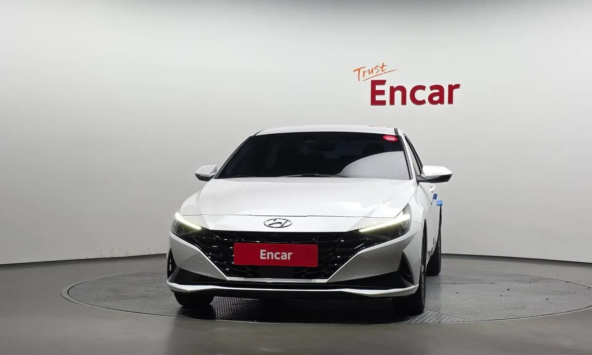 Hyundai AVANTE — фото 3