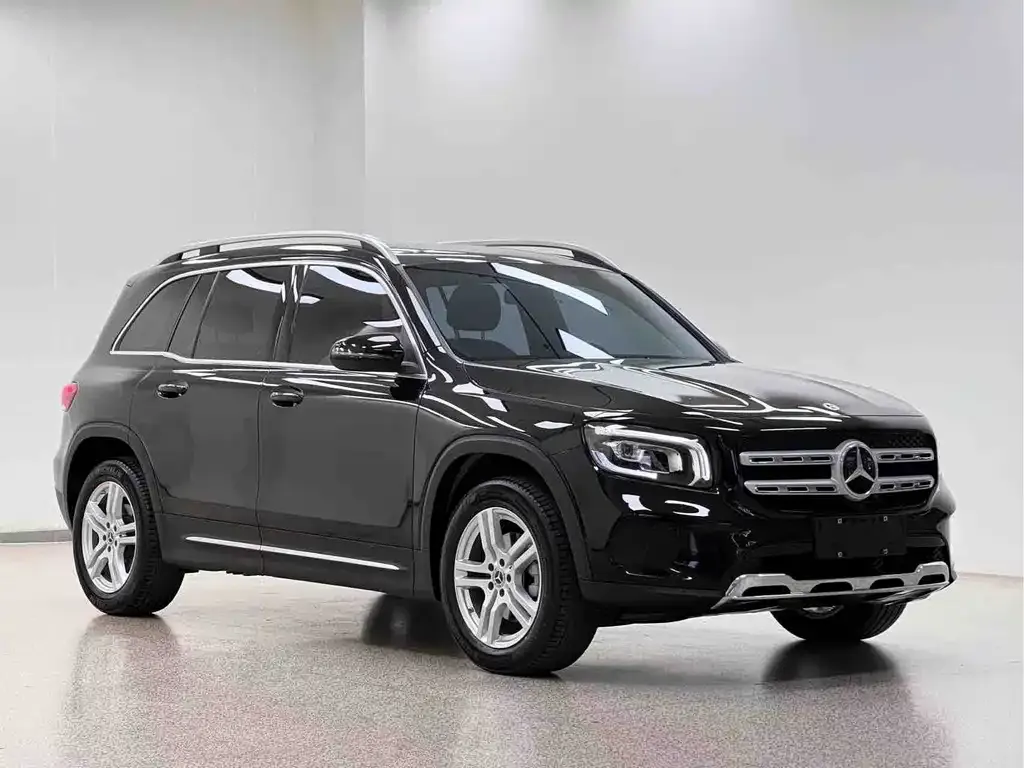 Mercedes-Benz GLB — фото 2