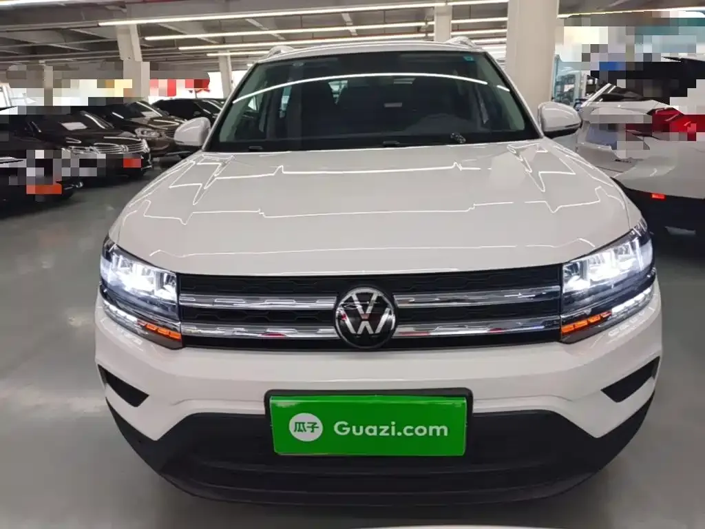 Volkswagen Tharu — фото 5