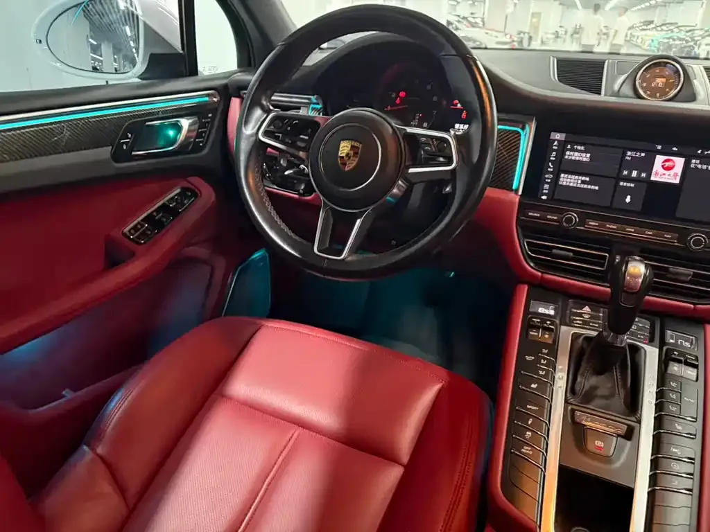 Porsche Macan — фото 4