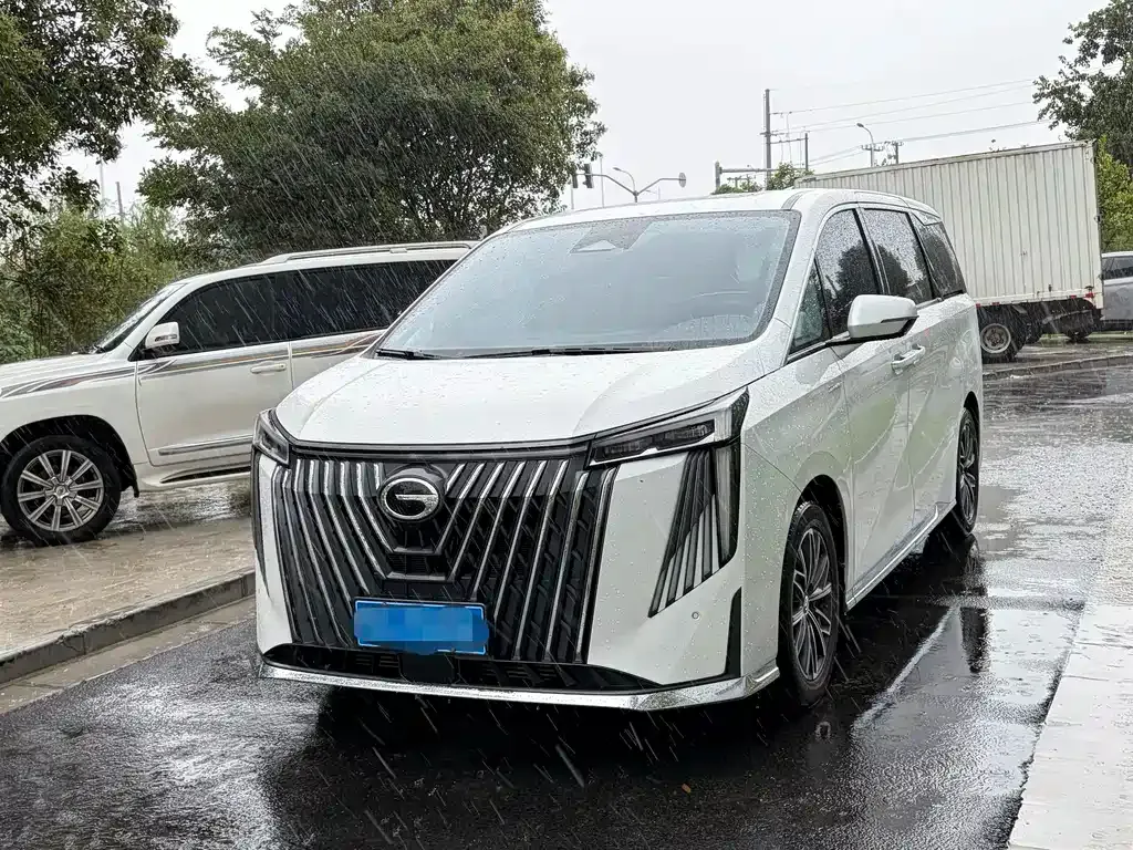 GAC Motor Trumpchi M8 — фото 1