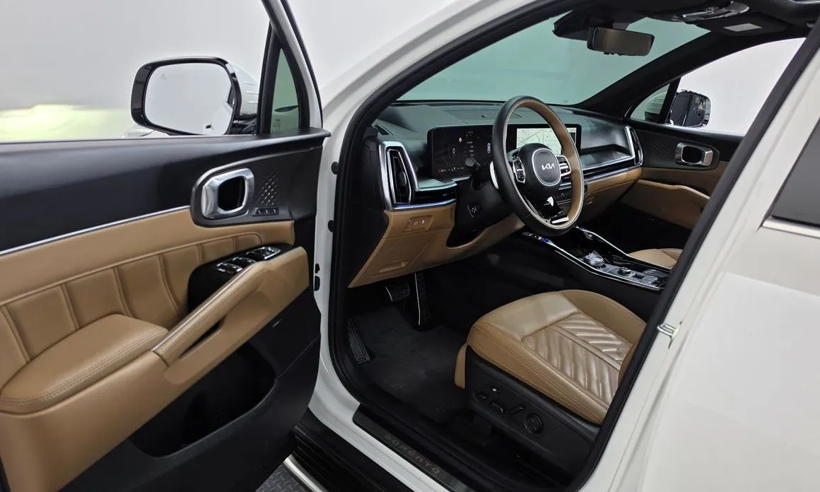 Kia Sorento — фото 6