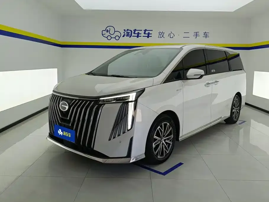 GAC Motor Trumpchi M8 — фото 1