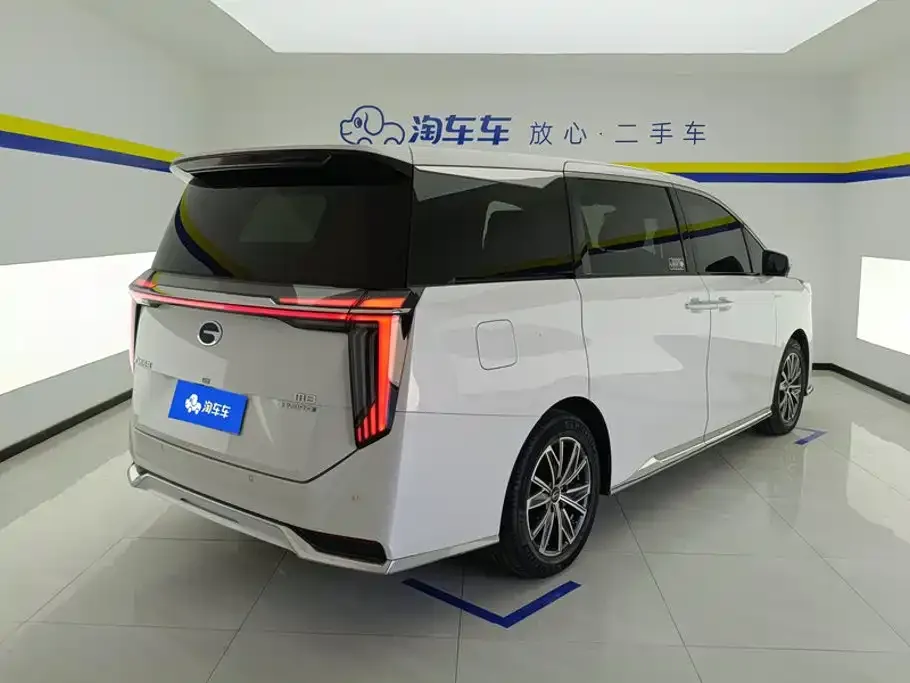 GAC Motor Trumpchi M8 — фото 6