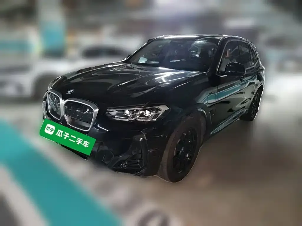 BMW iX3 — фото 1