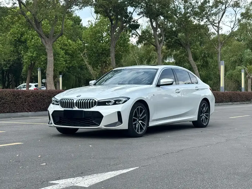 BMW 3 Series — фото 1